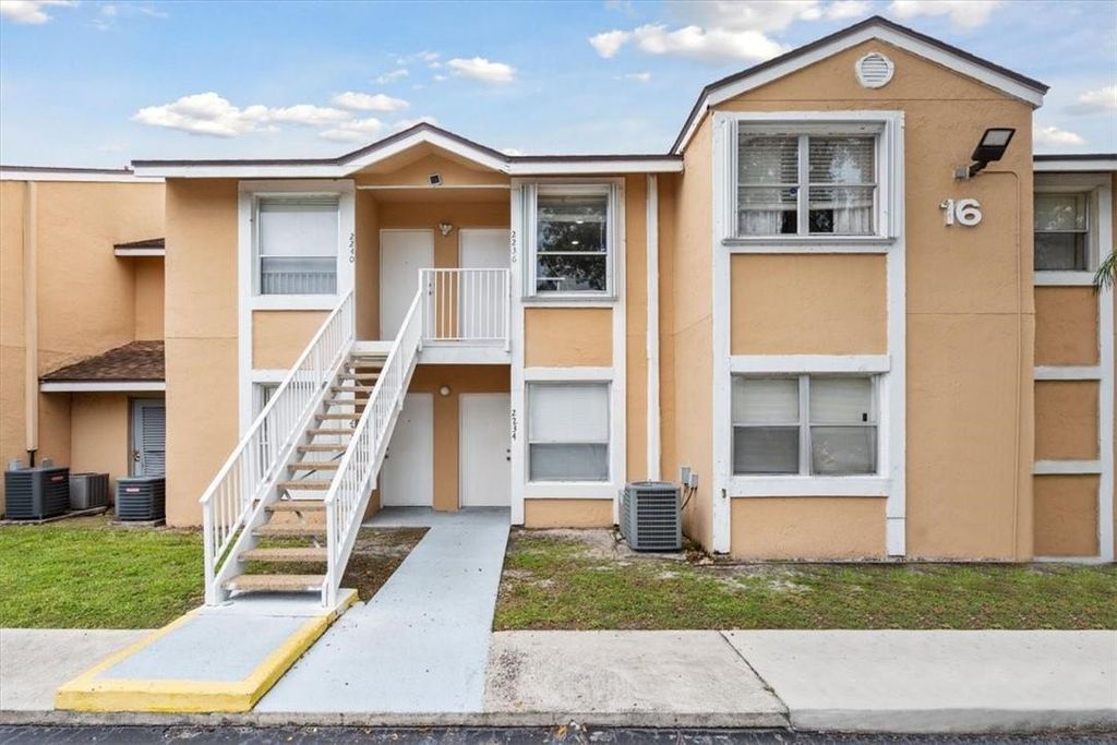 Photo of 2236 SW 80th Ter #2236, Miramar, FL 33025 (MLS # F10385866)