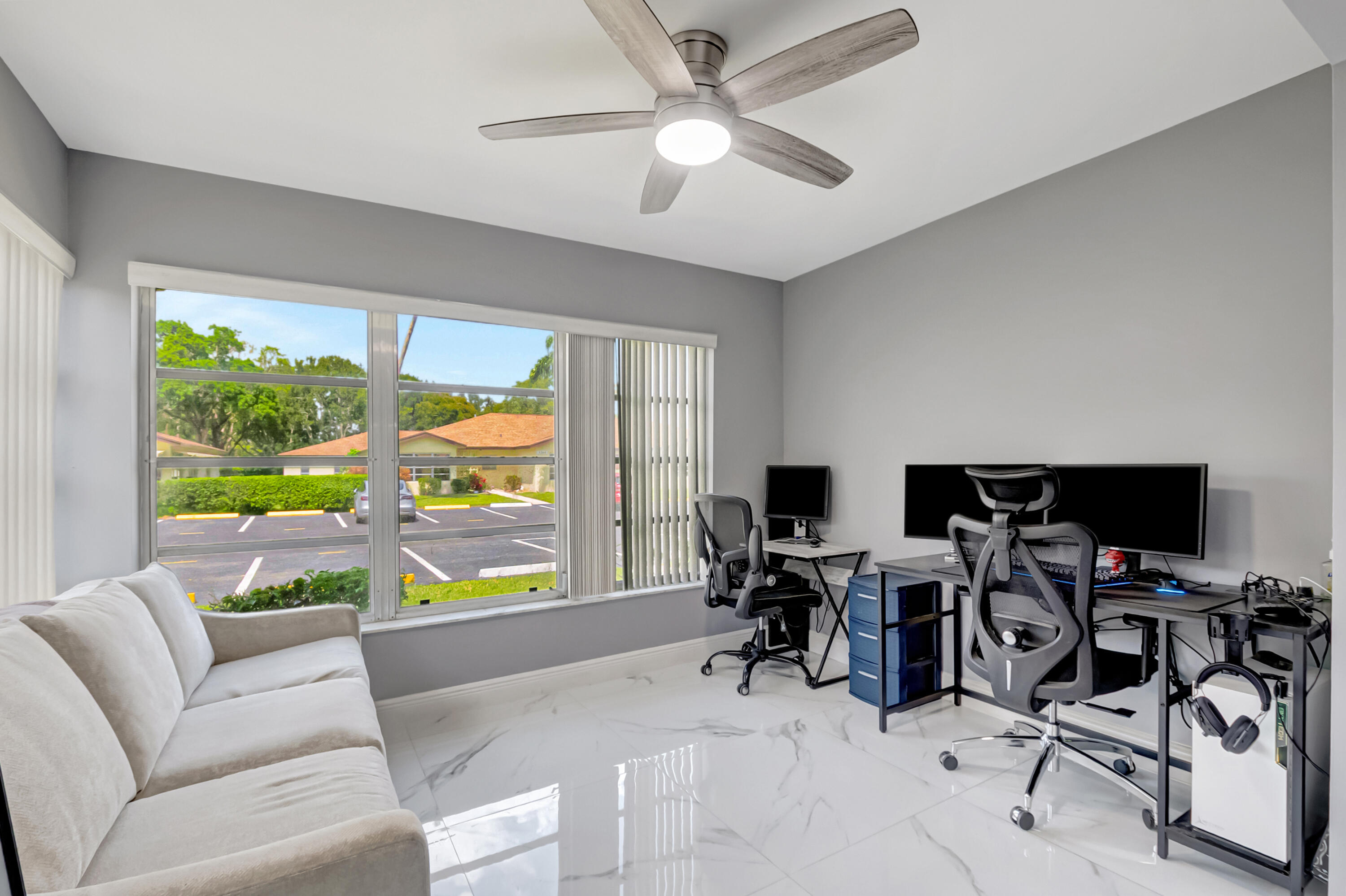 HIGH POINT OF DELRAY WEST CONDO SEC 3 - Residential