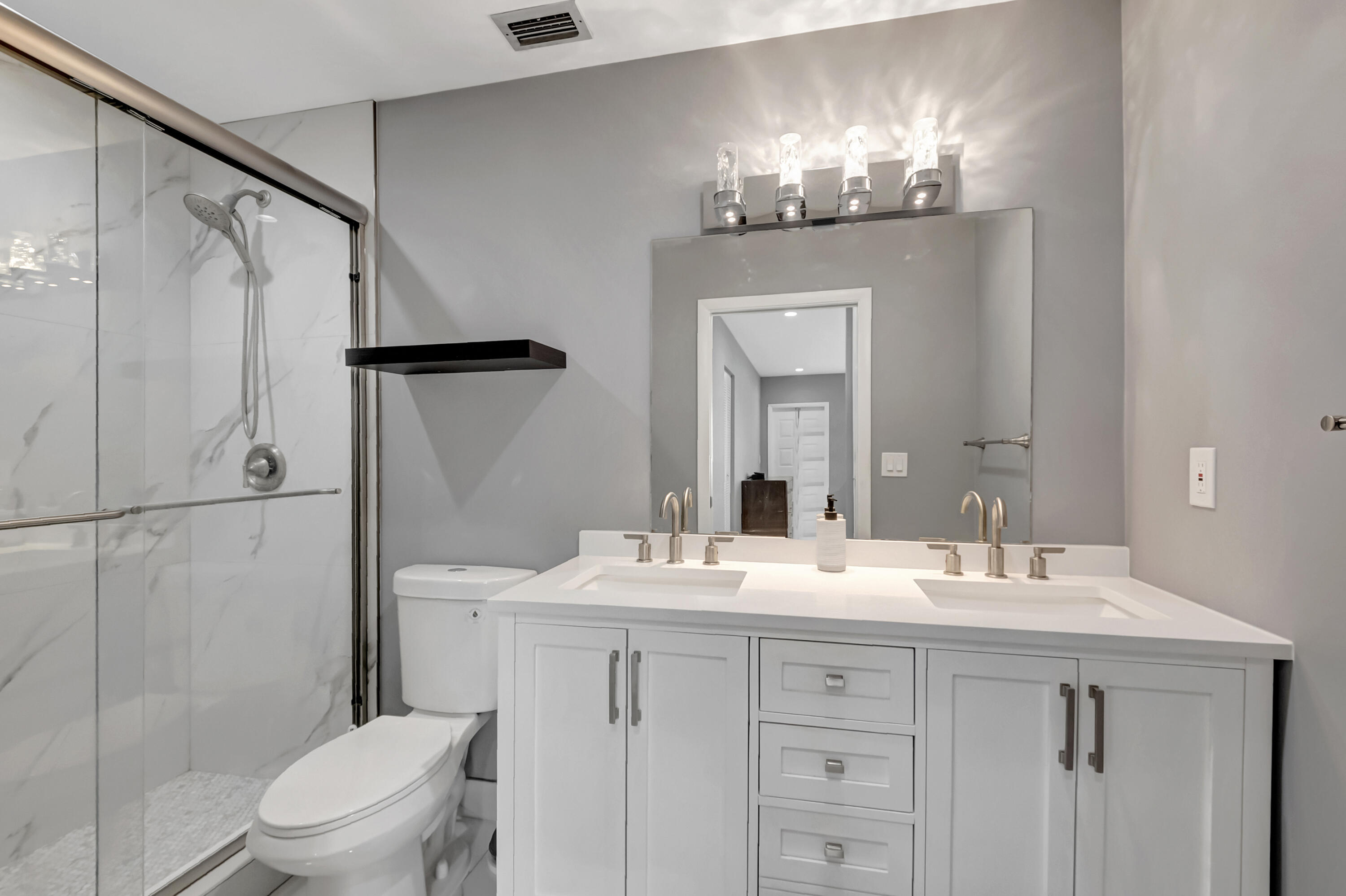 HIGH POINT OF DELRAY WEST CONDO SEC 3 - Residential