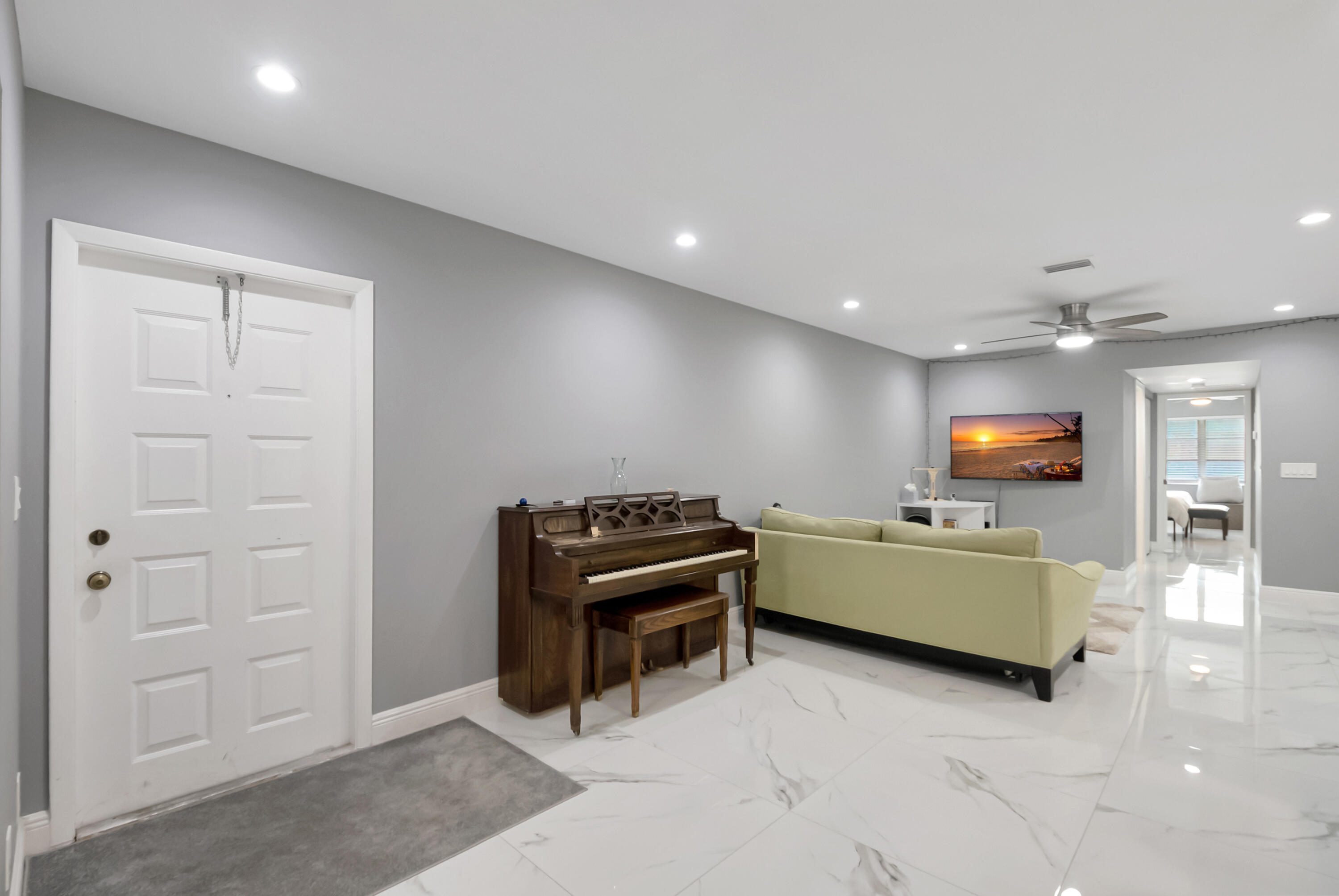 HIGH POINT OF DELRAY WEST CONDO SEC 3 - Residential