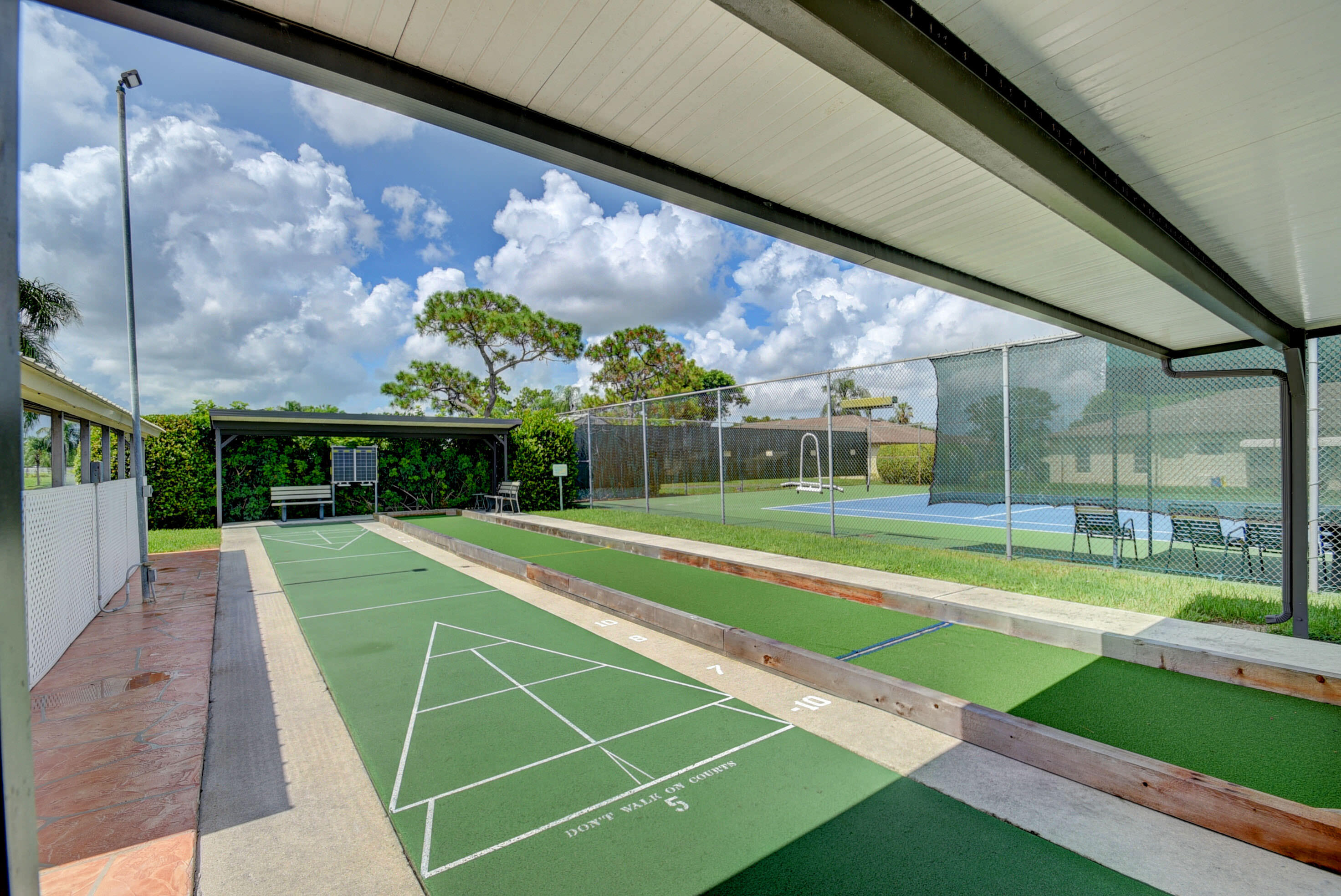 HIGH POINT OF DELRAY WEST CONDO SEC 3 - Residential