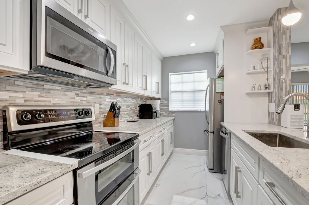 Photo of 14010 Nesting Way, Delray Beach, FL 33484 (MLS # B26016245)