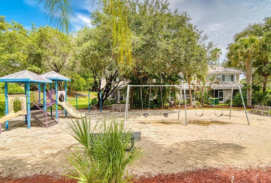 Sanibel - Residential