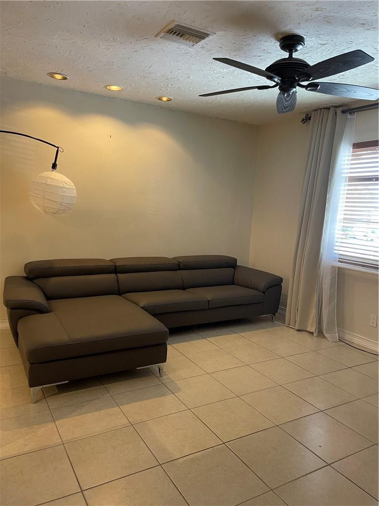 MANOR GROVE VILLAGE 2 CON - Residential Lease