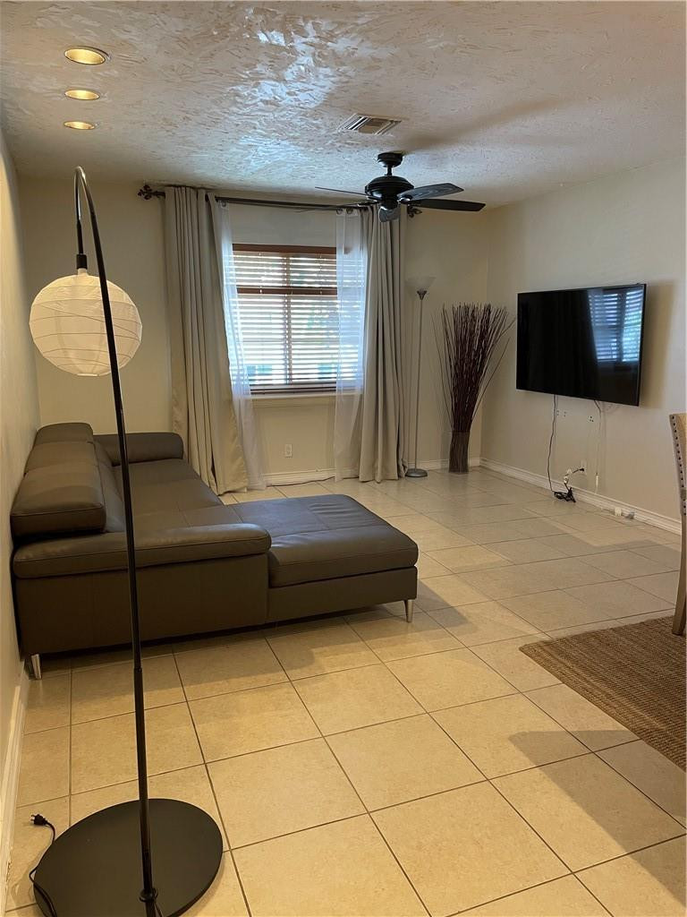 MANOR GROVE VILLAGE 2 CON - Residential Lease