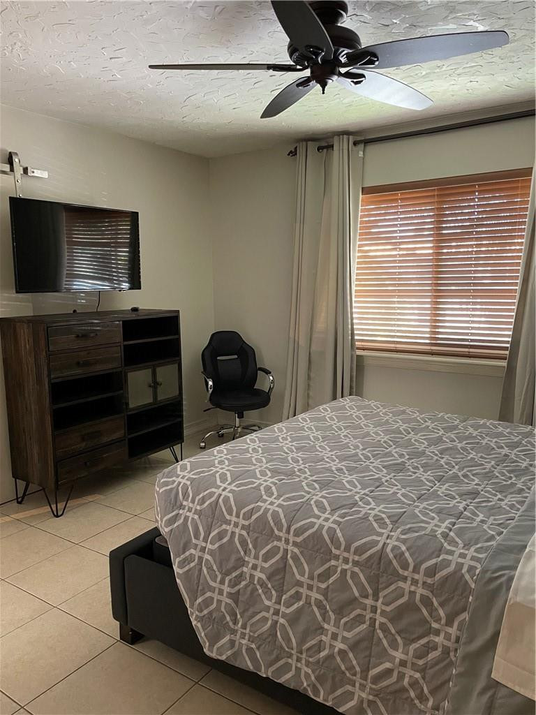 MANOR GROVE VILLAGE 2 CON - Residential Lease