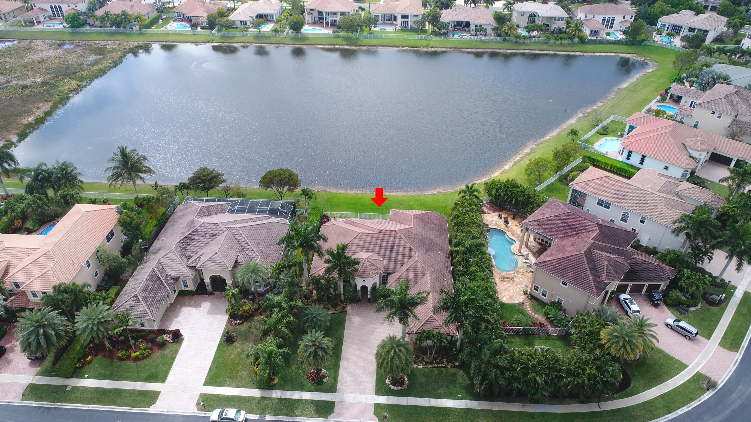 EQUESTRIAN CLUB - Residential