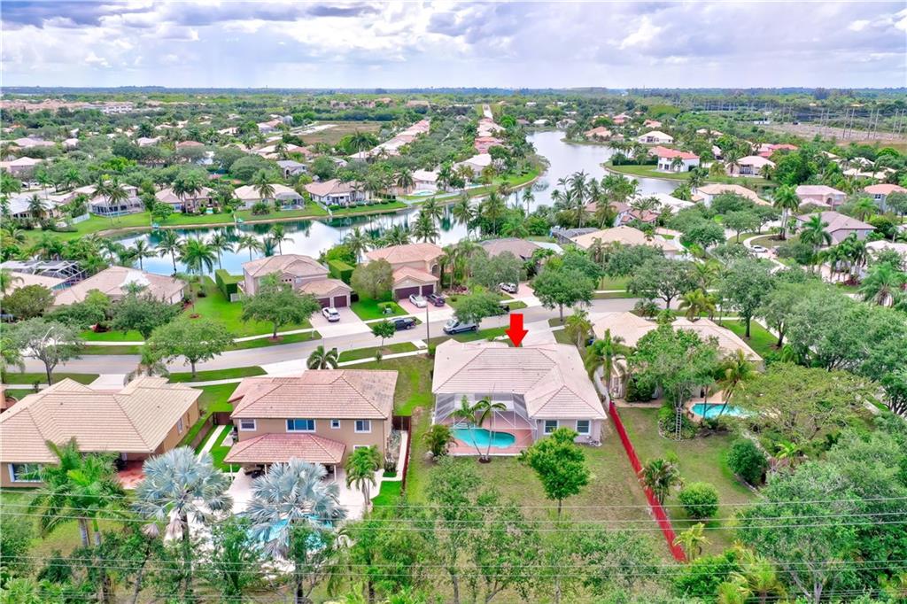 Stoneridge Lake Estates - Residential