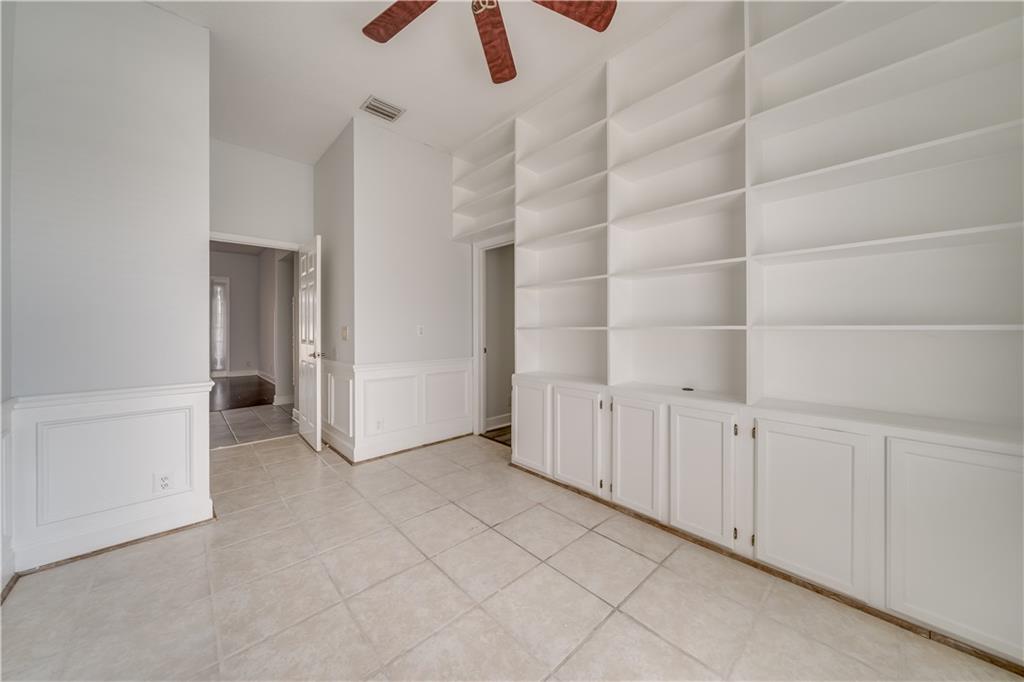 Stoneridge Lake Estates - Residential