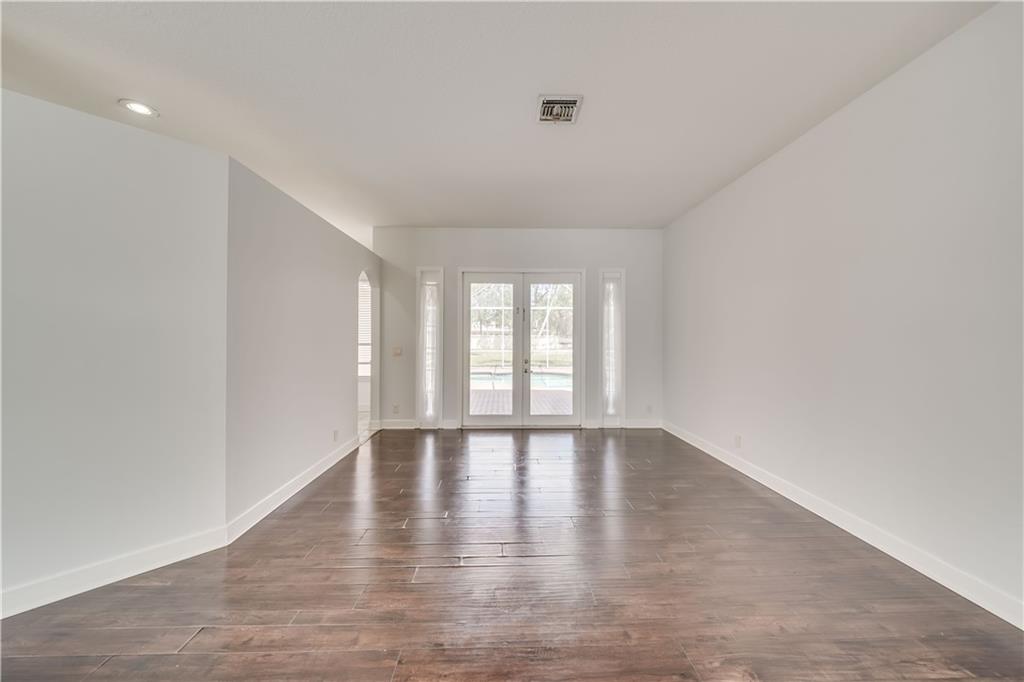 Stoneridge Lake Estates - Residential