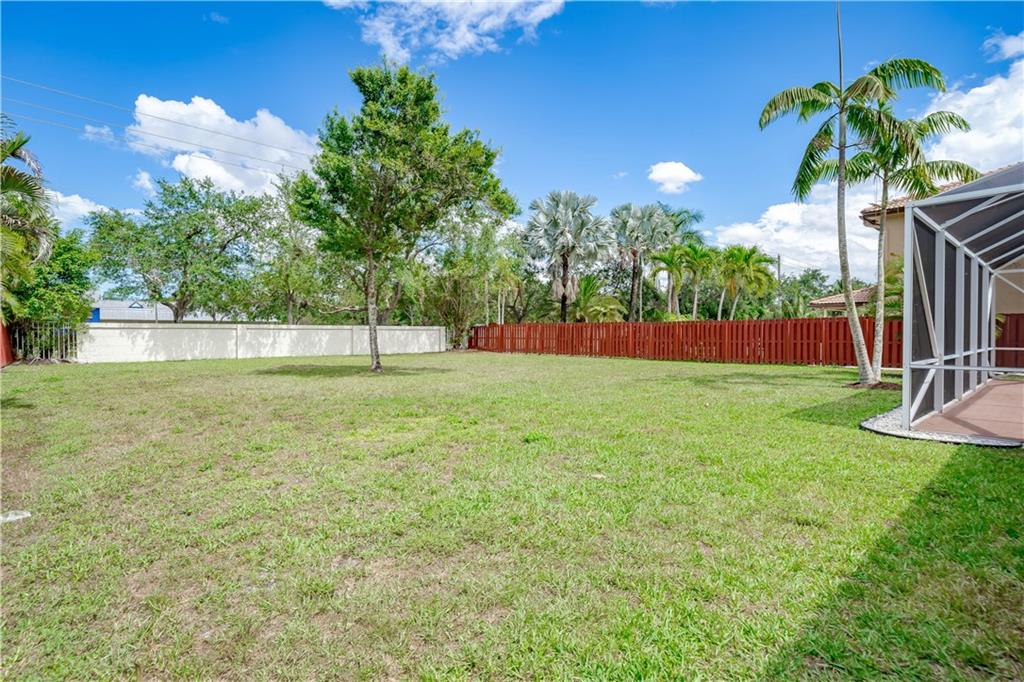 Stoneridge Lake Estates - Residential