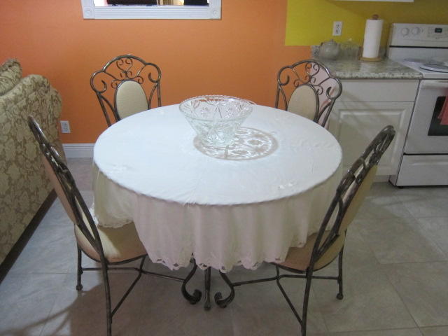 SUNNY PALMS VILLAS - Residential