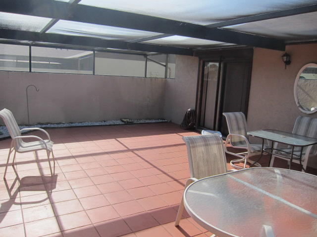 SUNNY PALMS VILLAS - Residential