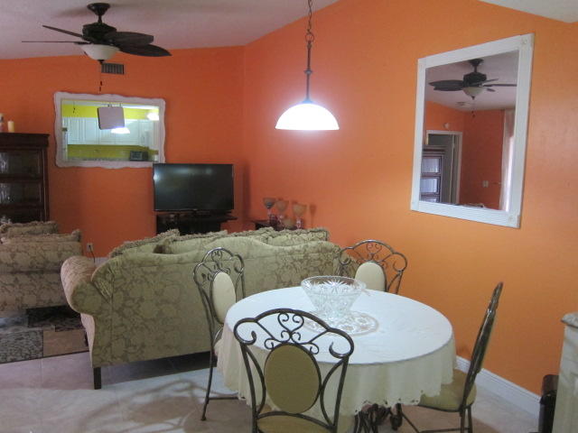 SUNNY PALMS VILLAS - Residential