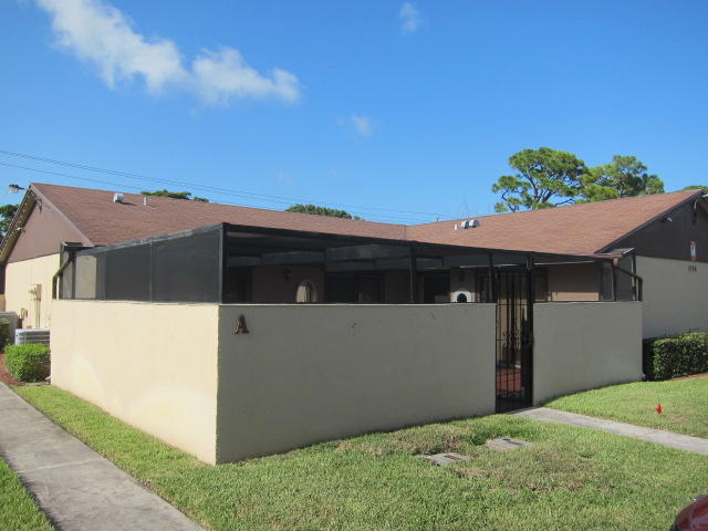 SUNNY PALMS VILLAS - Residential