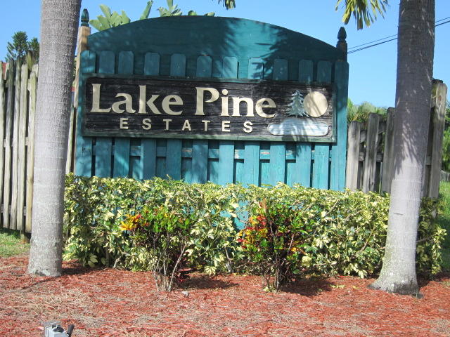 SUNNY PALMS VILLAS - Residential