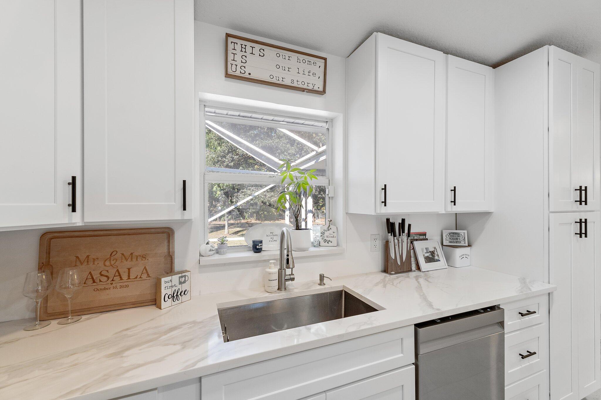 10-43-40~ W 209.7 FT OF E   2182 FT OF N 237.9 FT - Residential