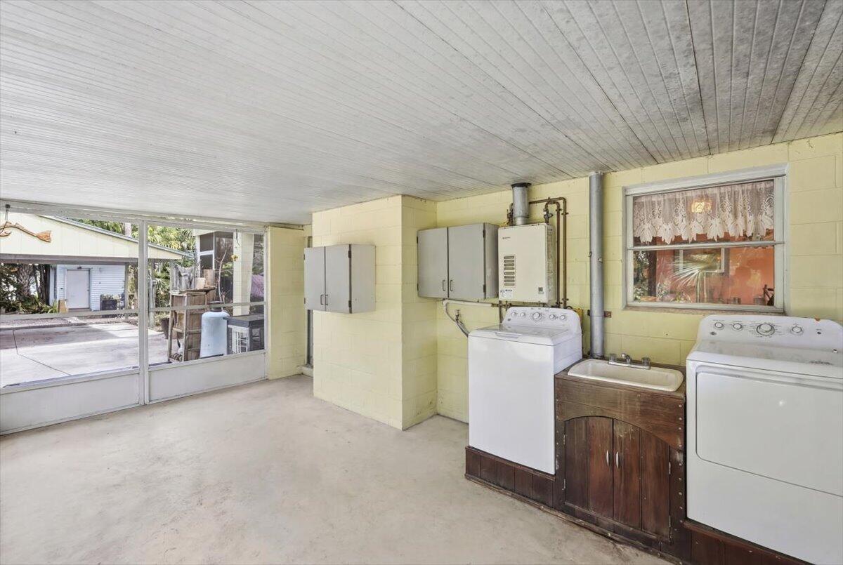 TOMLINSON'S UNRECORDED PLAT - Residential