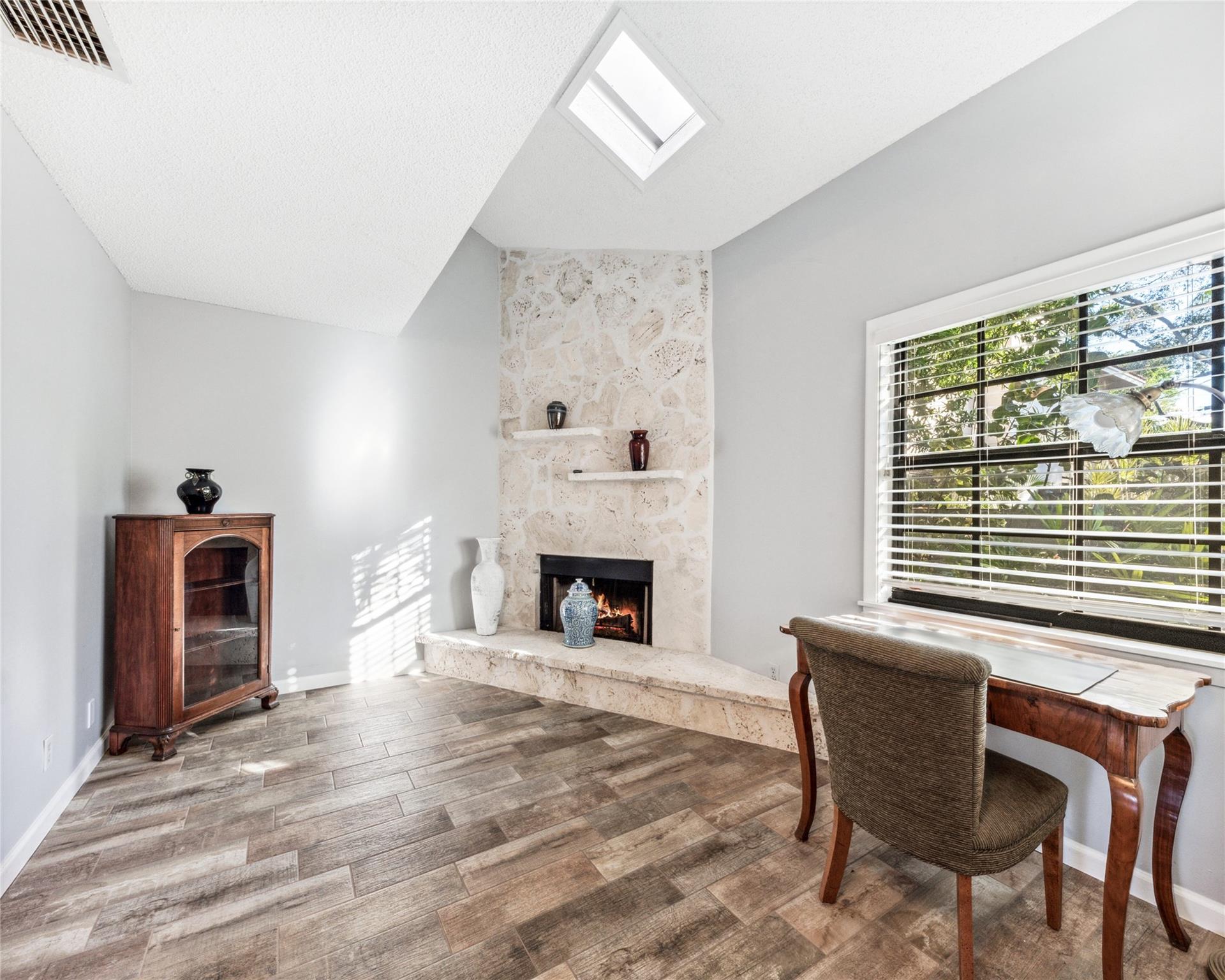 Capistrano Townhoms - Residential