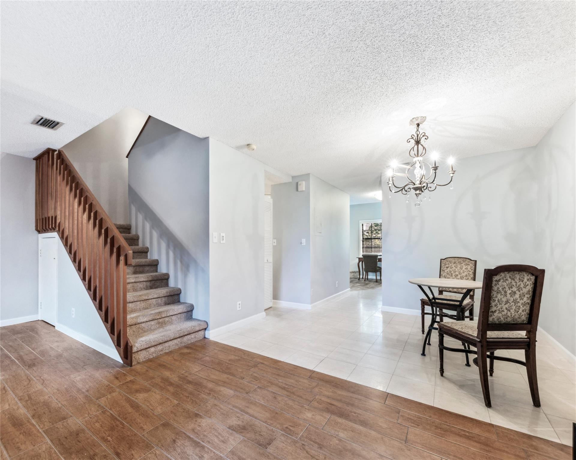 Capistrano Townhoms - Residential