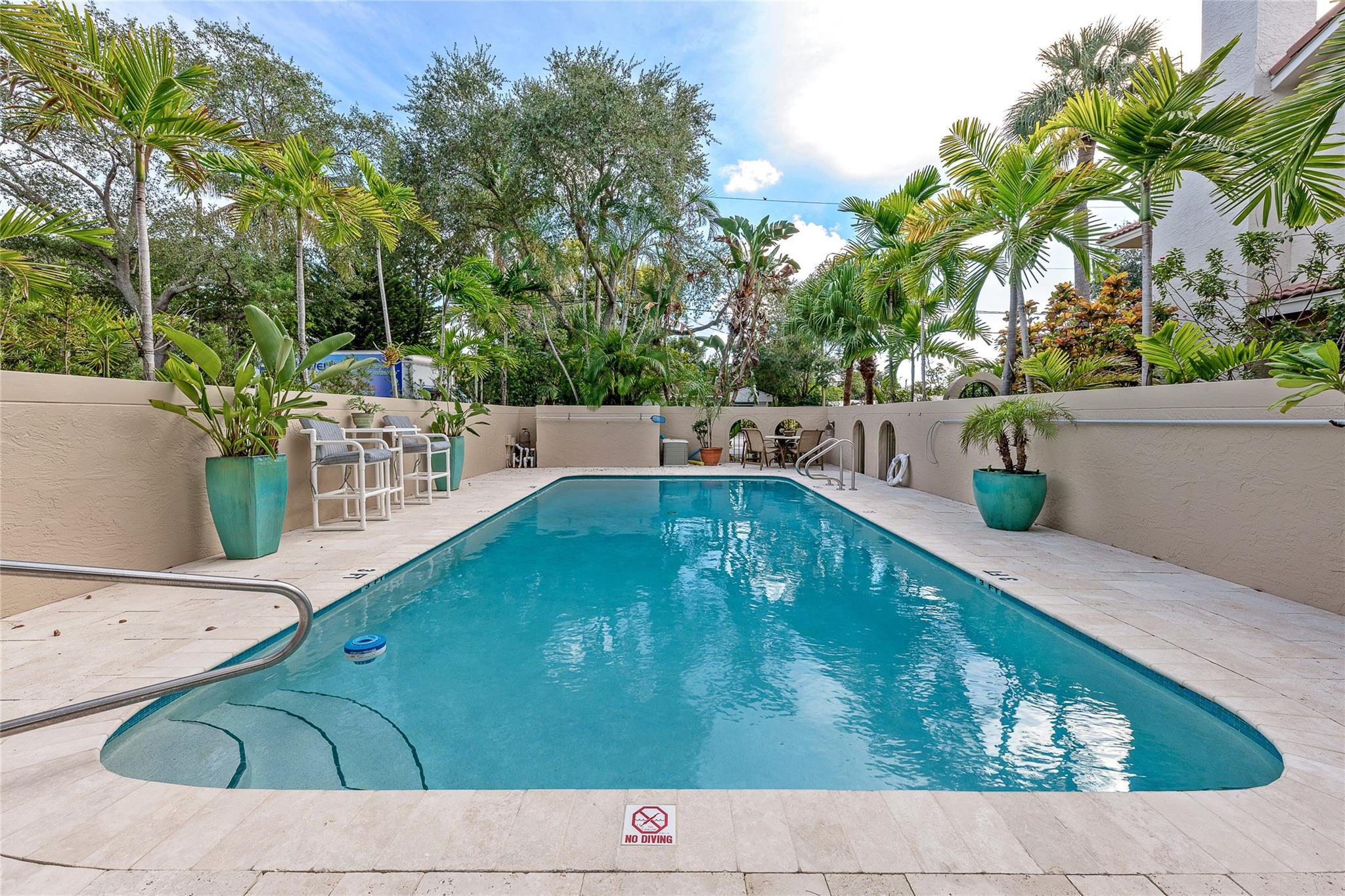 Capistrano Townhoms - Residential