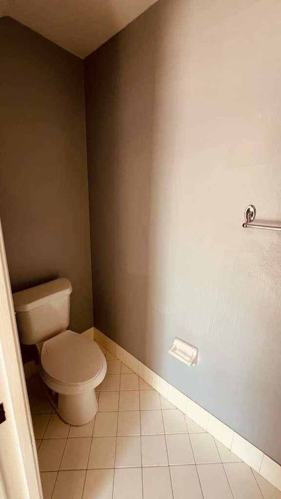 Olympia & York Residentia - Residential Lease