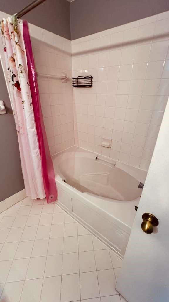 Olympia & York Residentia - Residential Lease