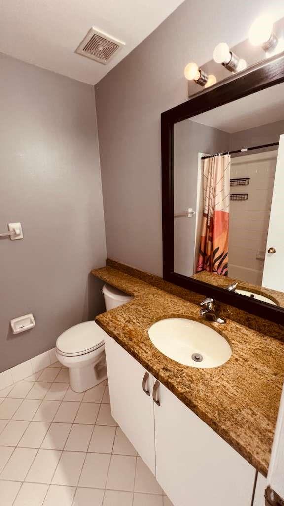 Olympia & York Residentia - Residential Lease