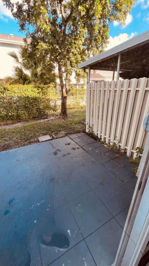 Olympia & York Residentia - Residential Lease