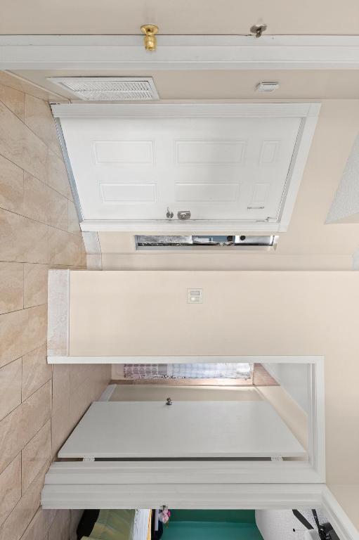 LAKES OF TARA UNIT 1 - Residential