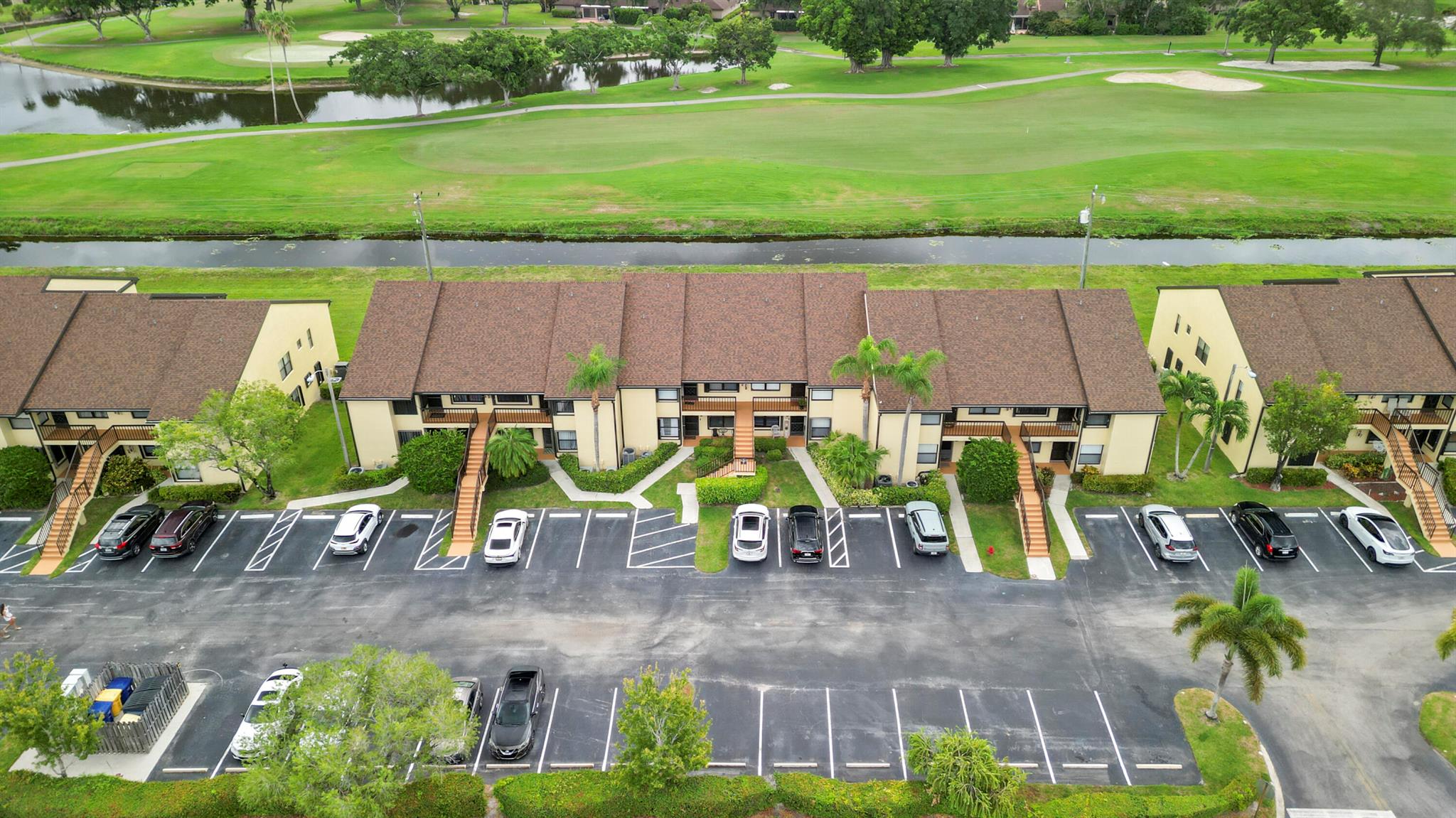 4698 Lucerne Lakes Boulevard E 202