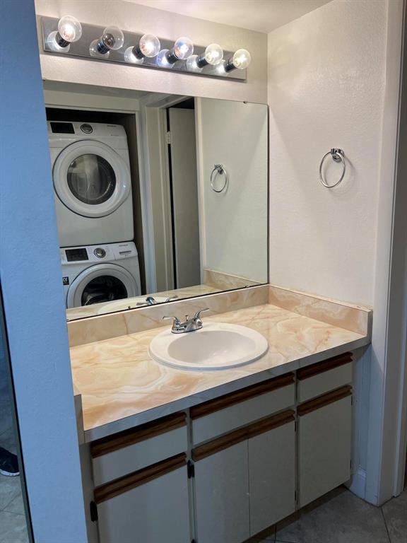 EVERGREEN AT PORT ST LUCIE, A CONDOMINIUM - Residential