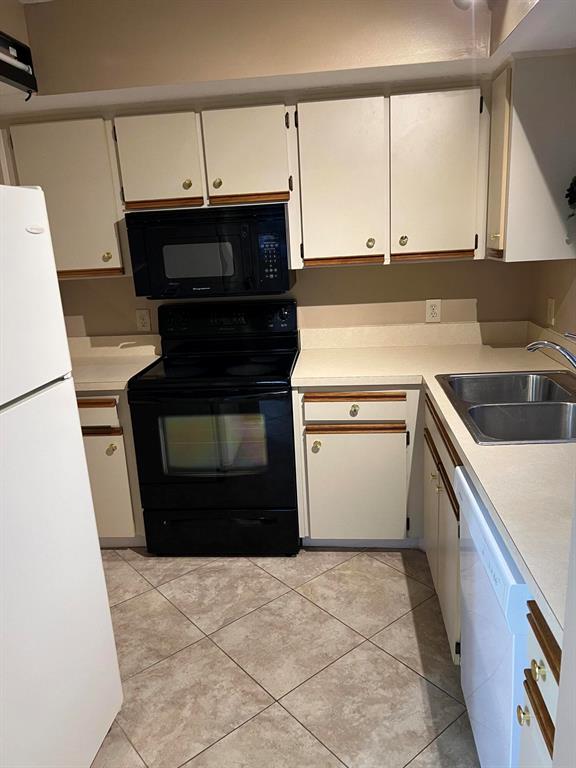 EVERGREEN AT PORT ST LUCIE, A CONDOMINIUM - Residential