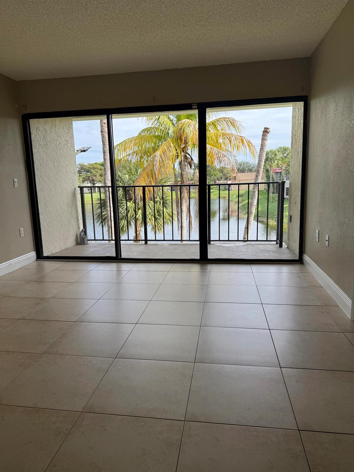 Palm Beach Grande Condo - Residential Lease