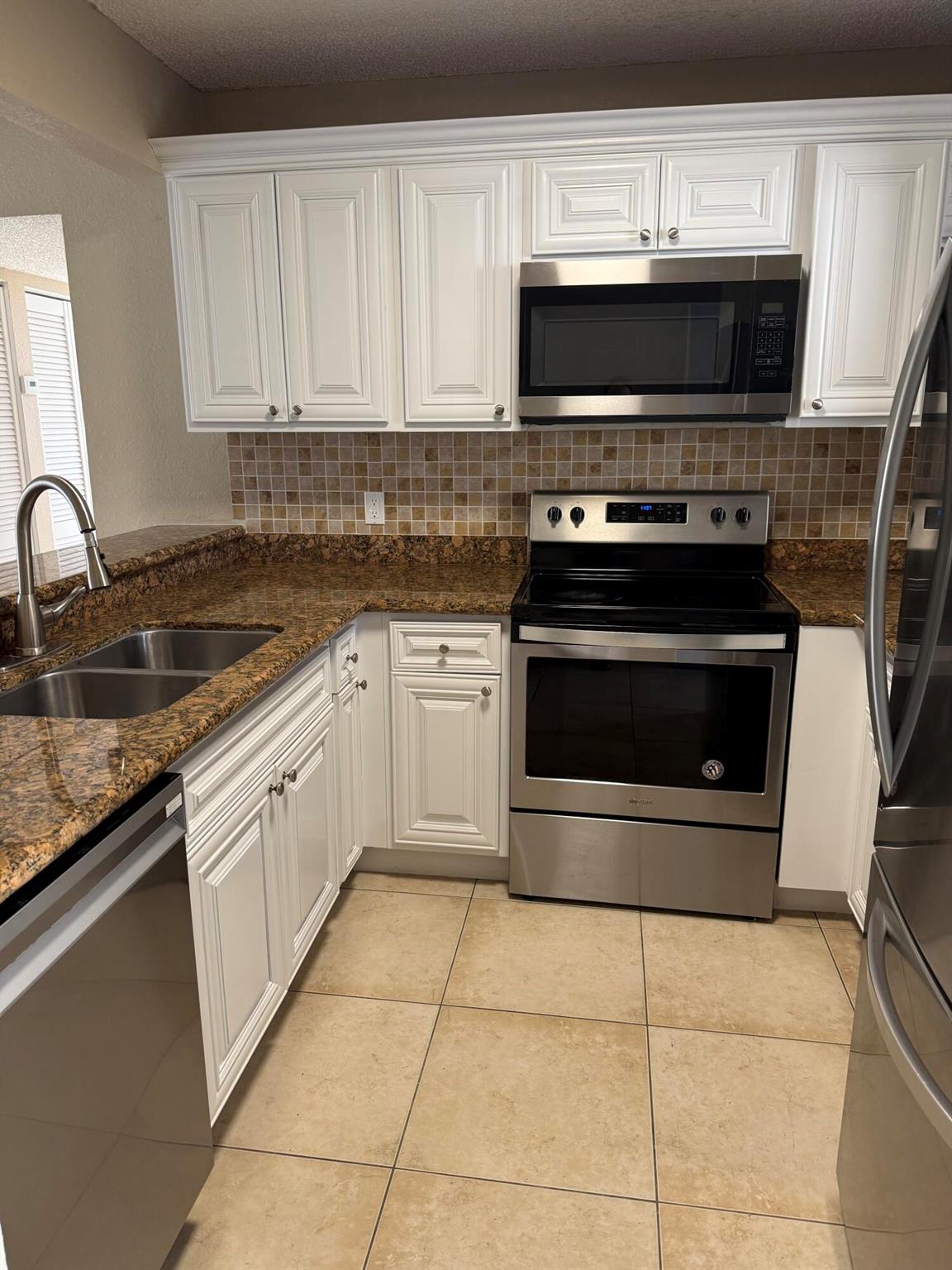 Palm Beach Grande Condo - Residential Lease