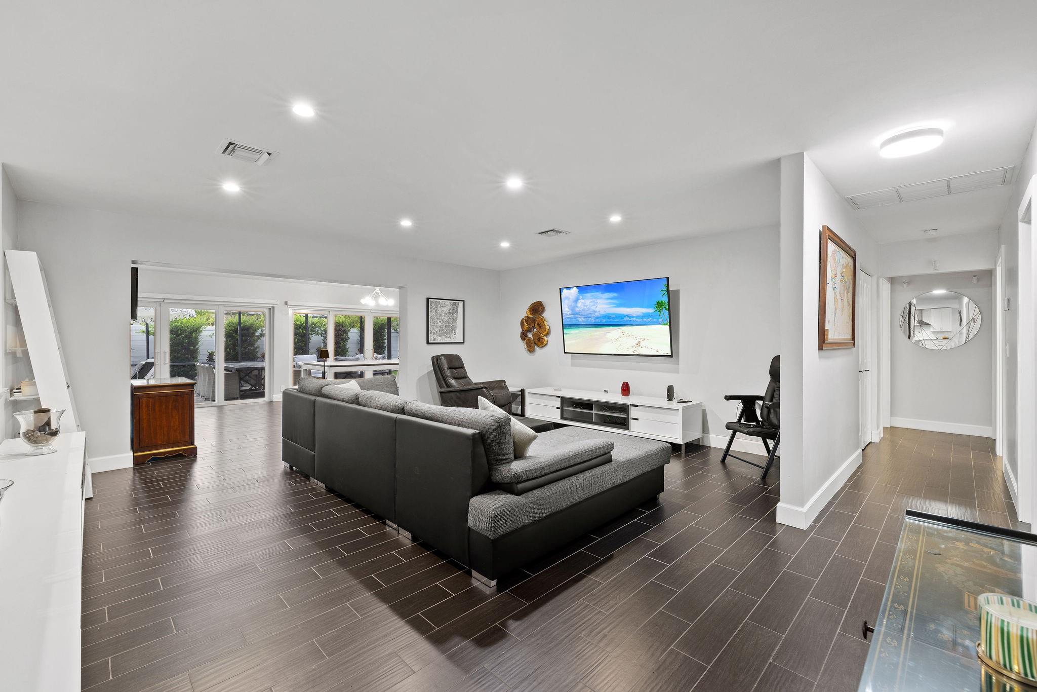 Coral Ridge Country Club - Residential