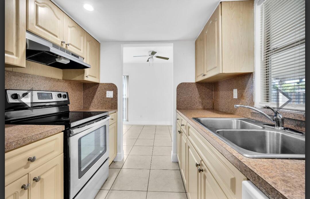 HEATHGATE FIRST ADD - Residential