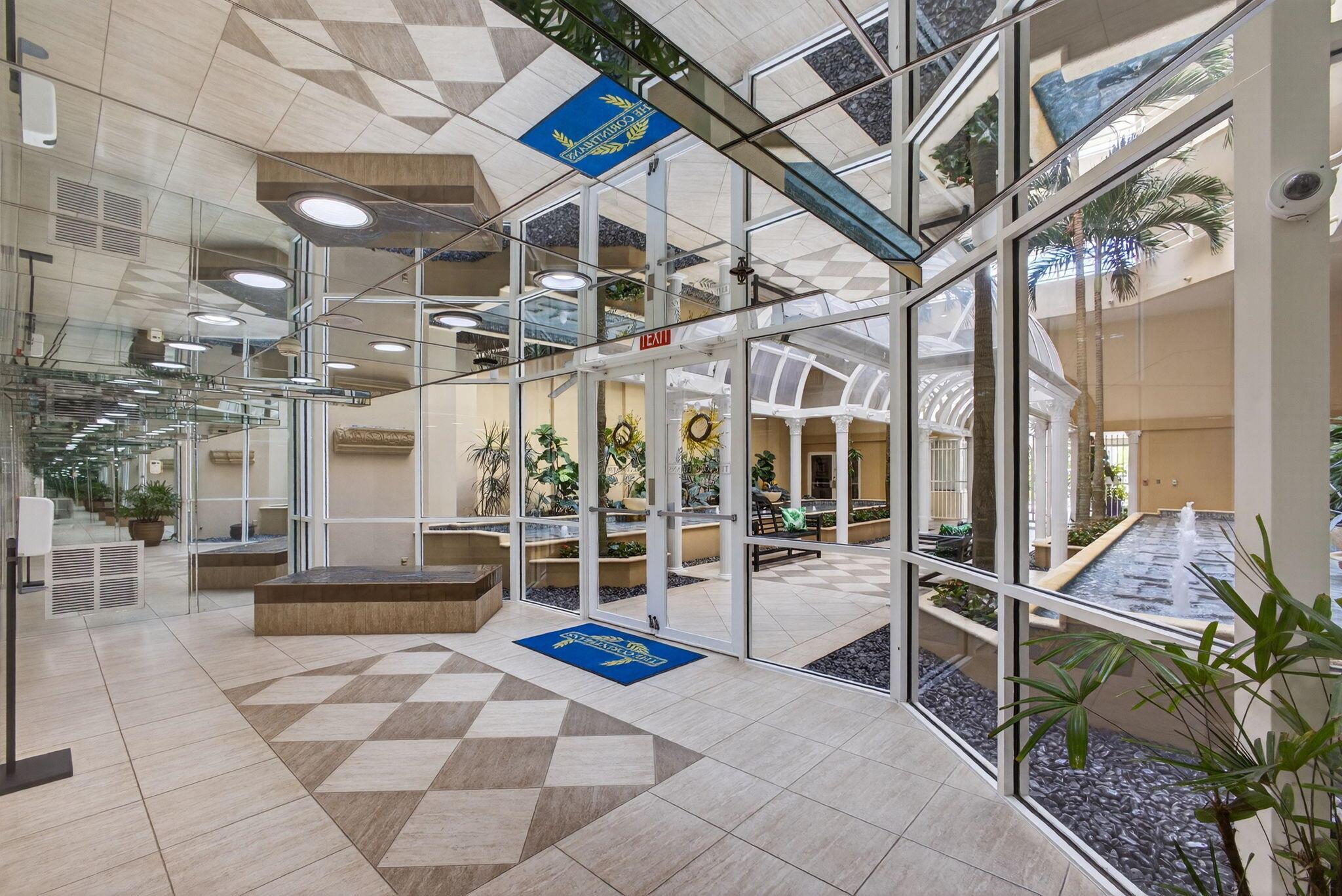 CORINTHIANS CONDO - Residential