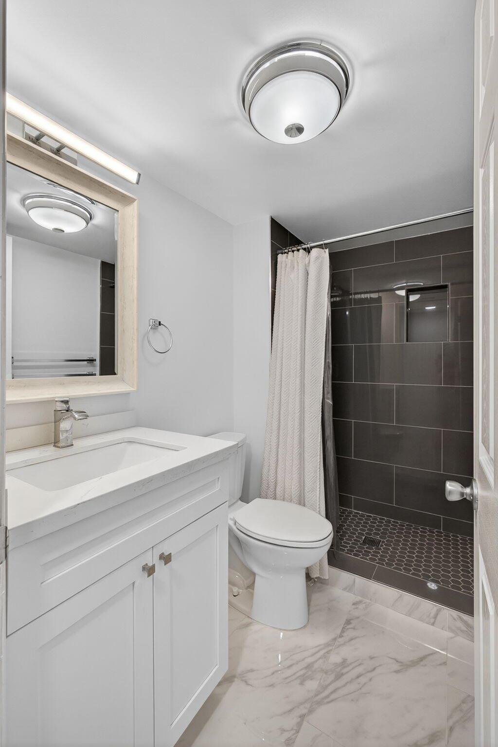 CORINTHIANS CONDO - Residential