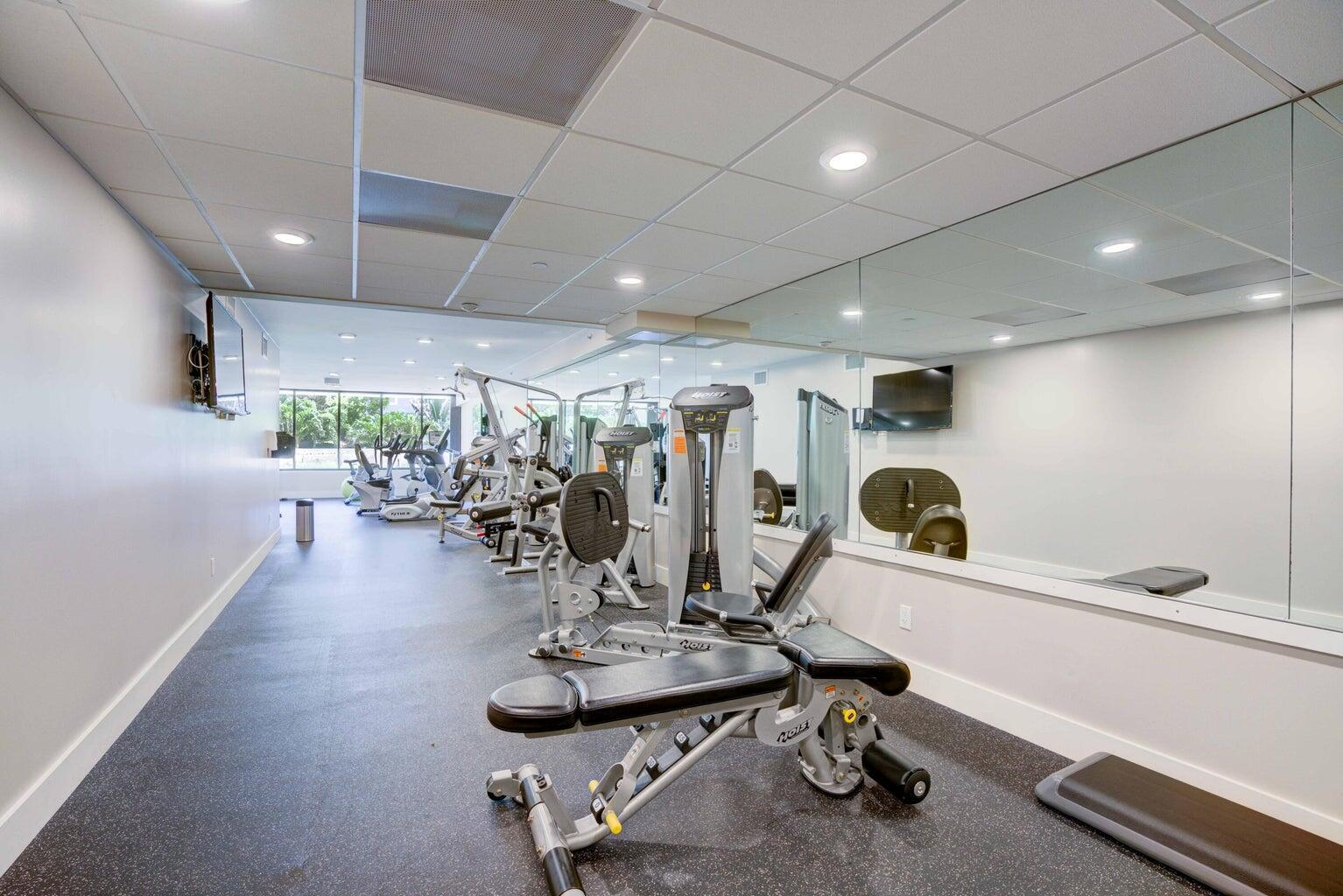 CORINTHIANS CONDO - Residential