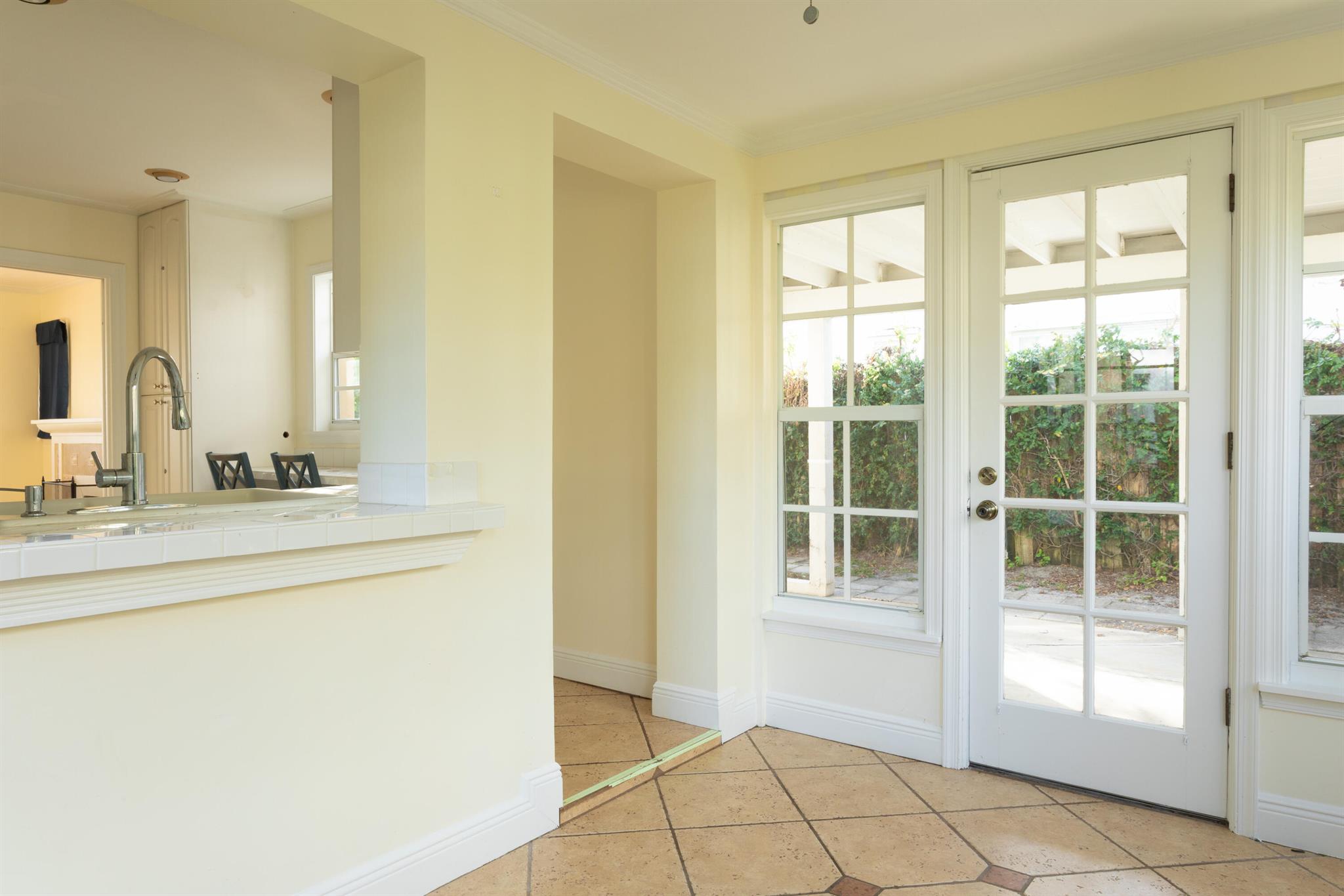 TOLEDO IN - Residential Lease