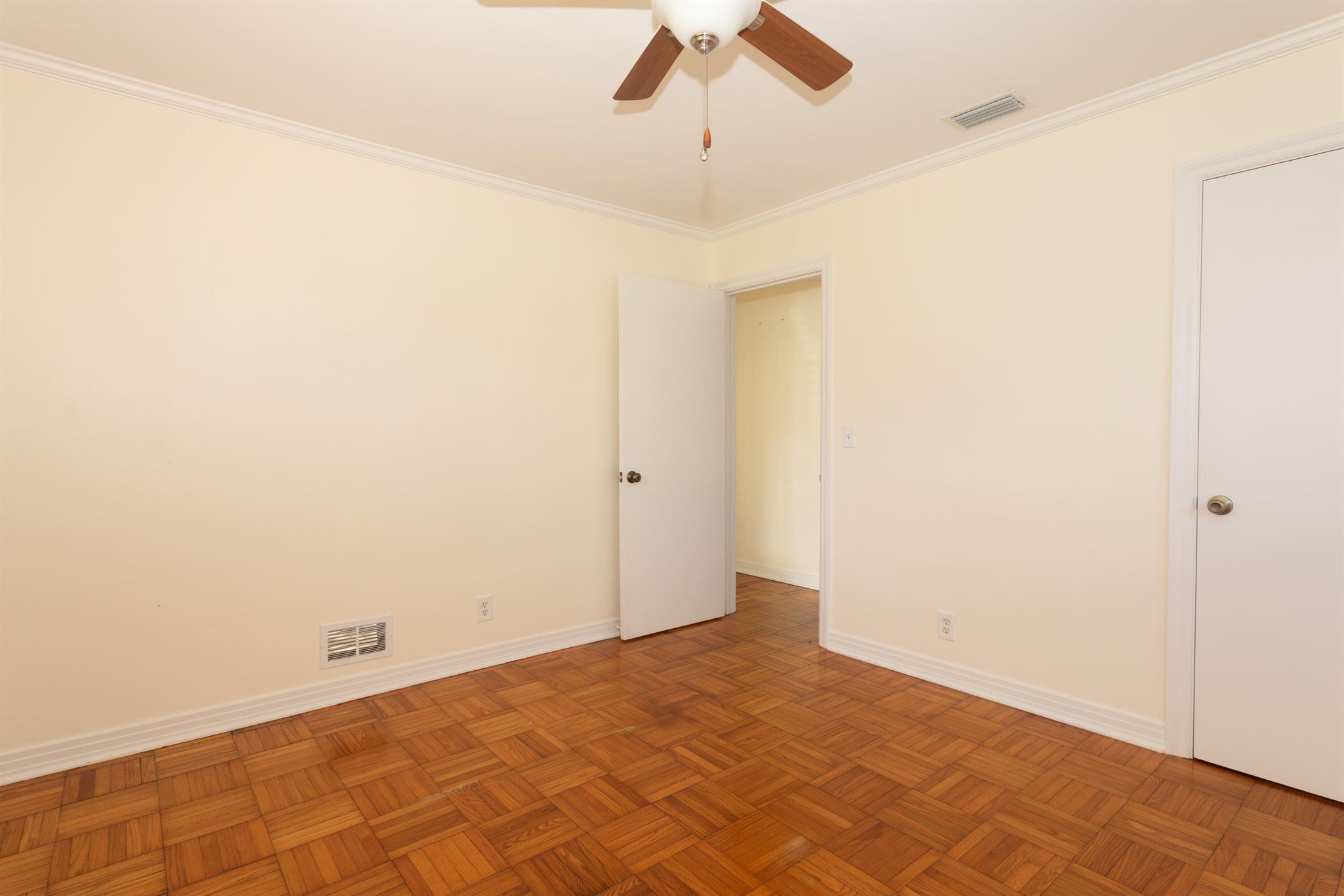 TOLEDO IN - Residential Lease