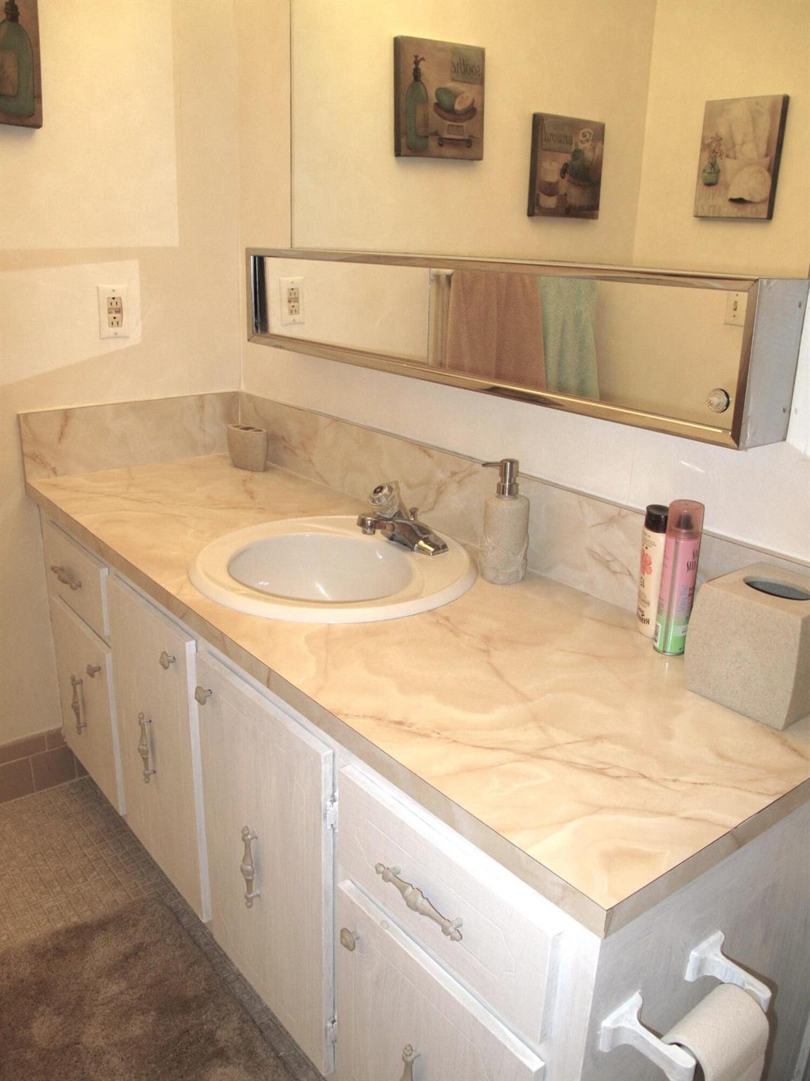 HIGH POINT OF DELRAY WEST - Residential Lease