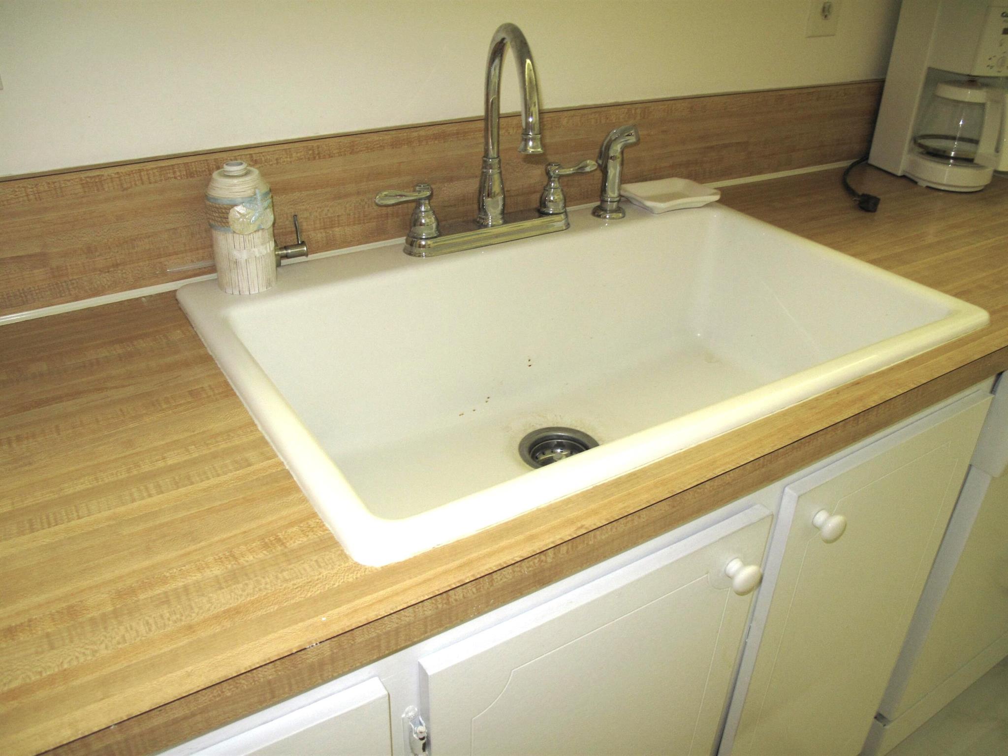 HIGH POINT OF DELRAY WEST - Residential Lease