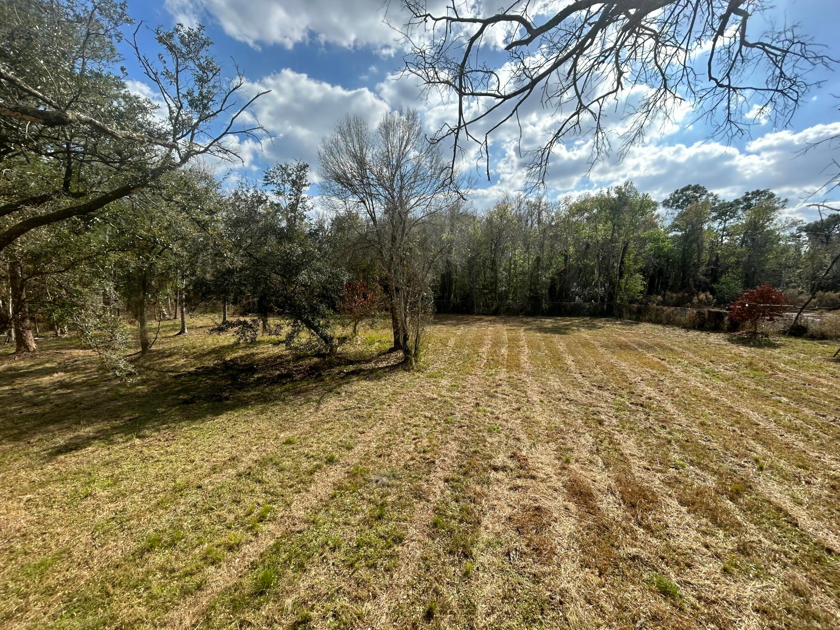 GRAND PRIX RANCHES - Land