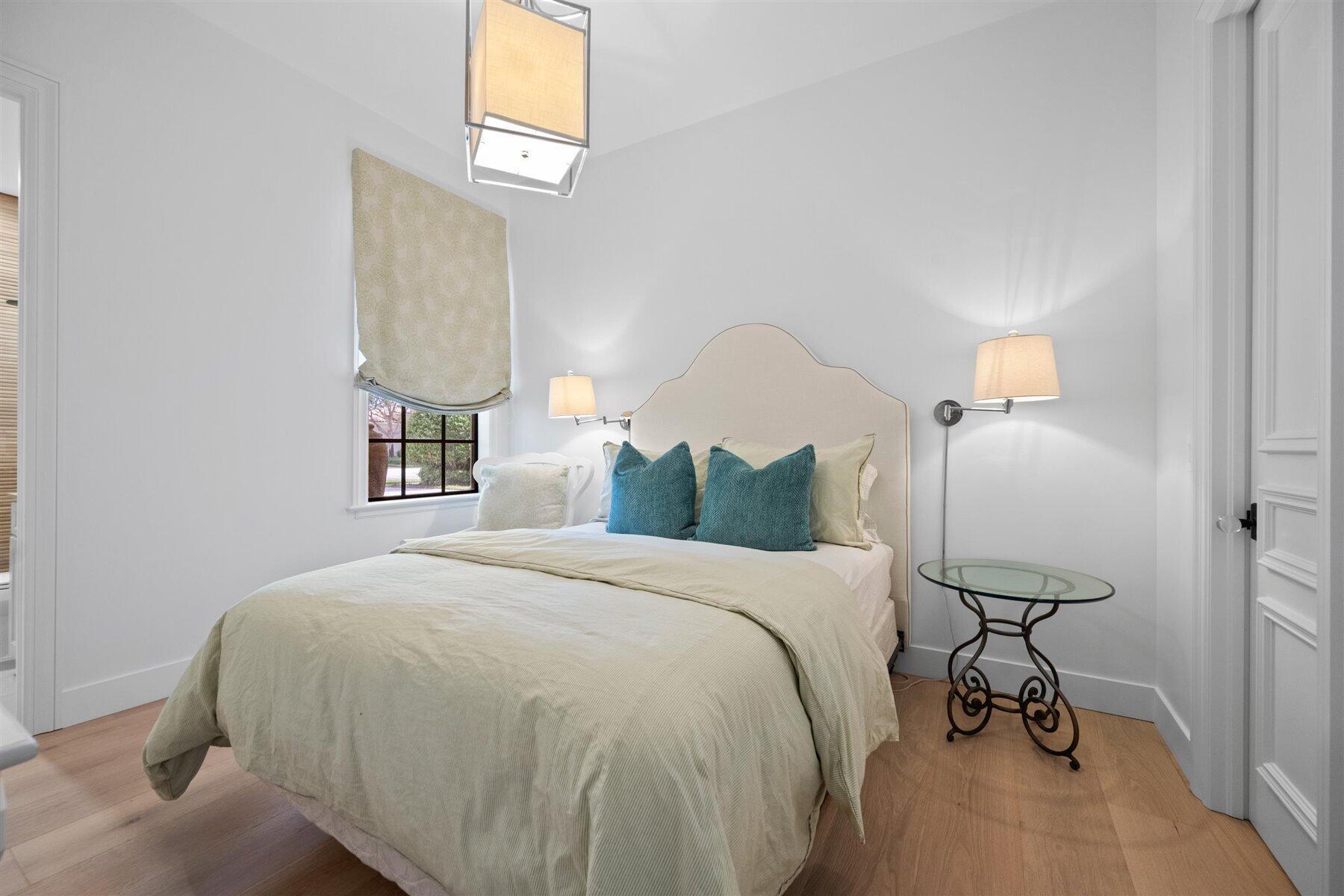 BENT CYPRESS - Residential Lease