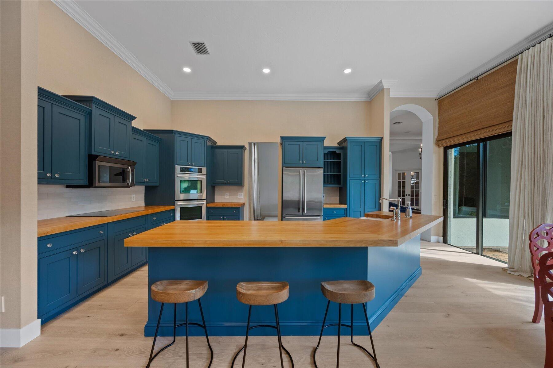 BENT CYPRESS - Residential Lease