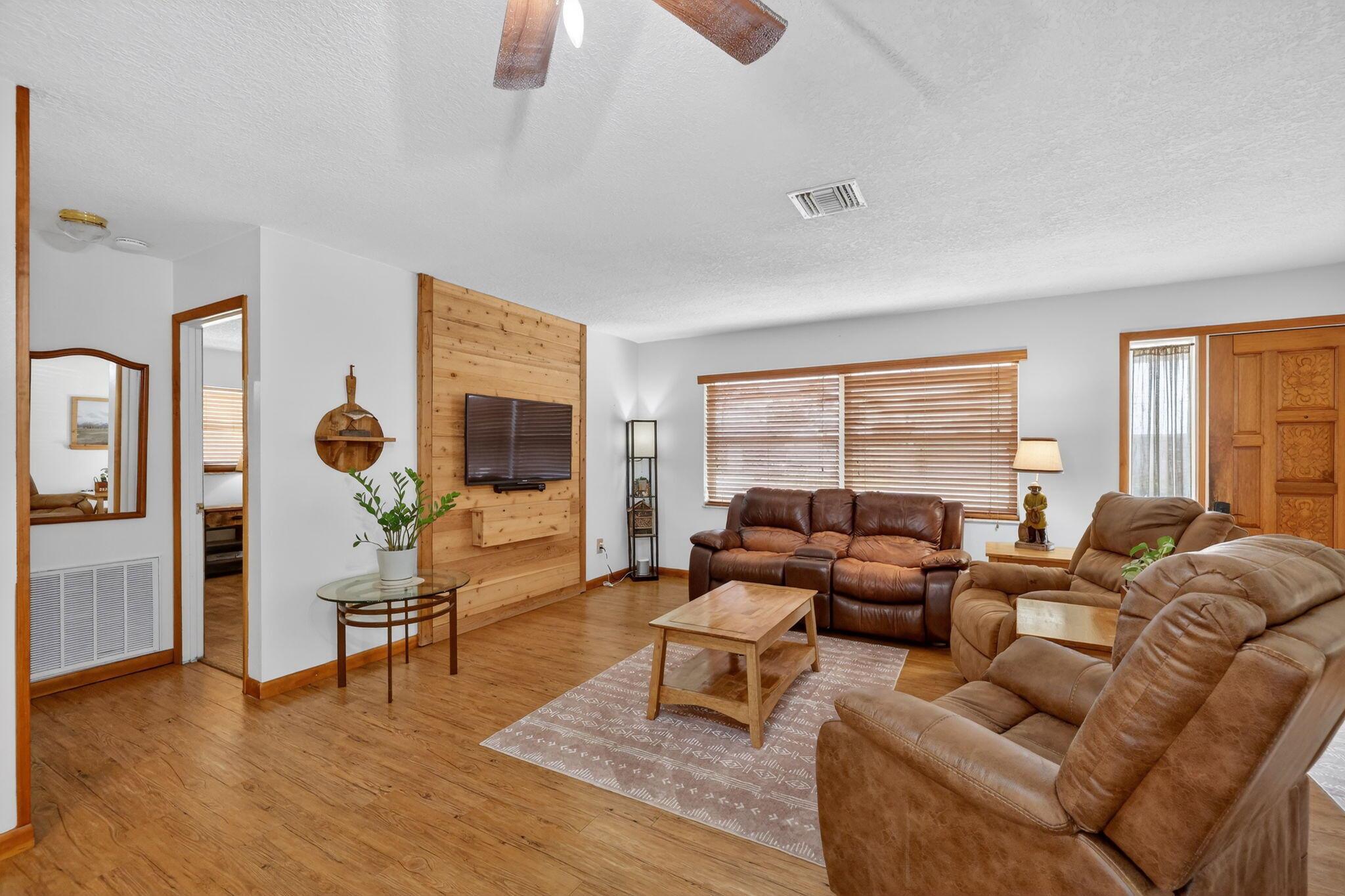 Coral Gardens - Residential Lease