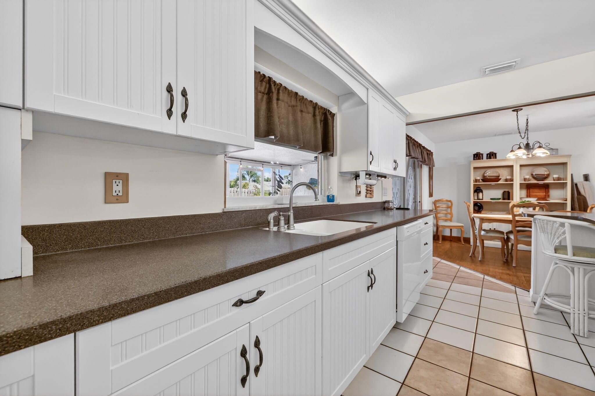 Coral Gardens - Residential Lease