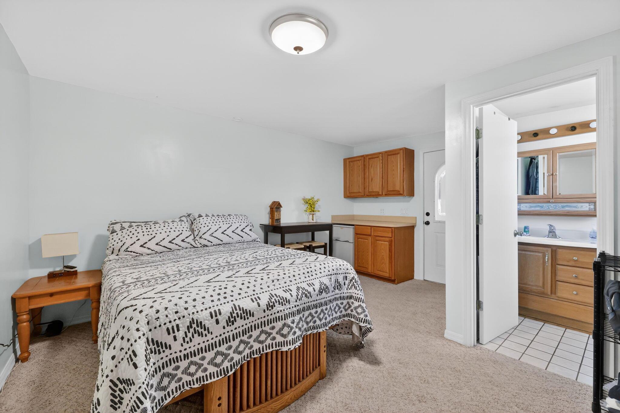 Coral Gardens - Residential Lease